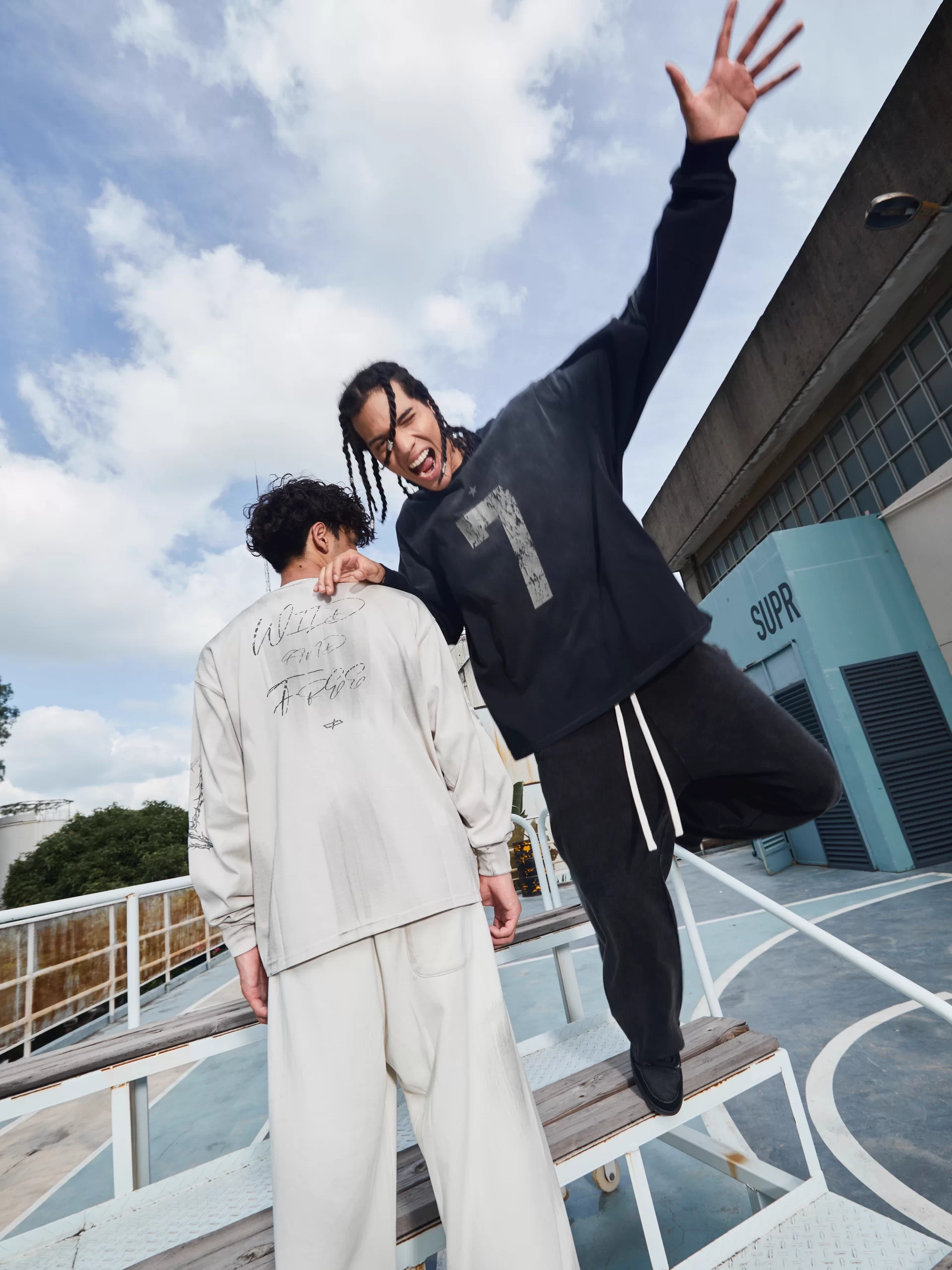 Monkey Wash（Spray）Sweatsuit - Image 4