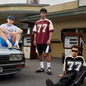 Screen Printing Splicing Design T-shirt - Image 3