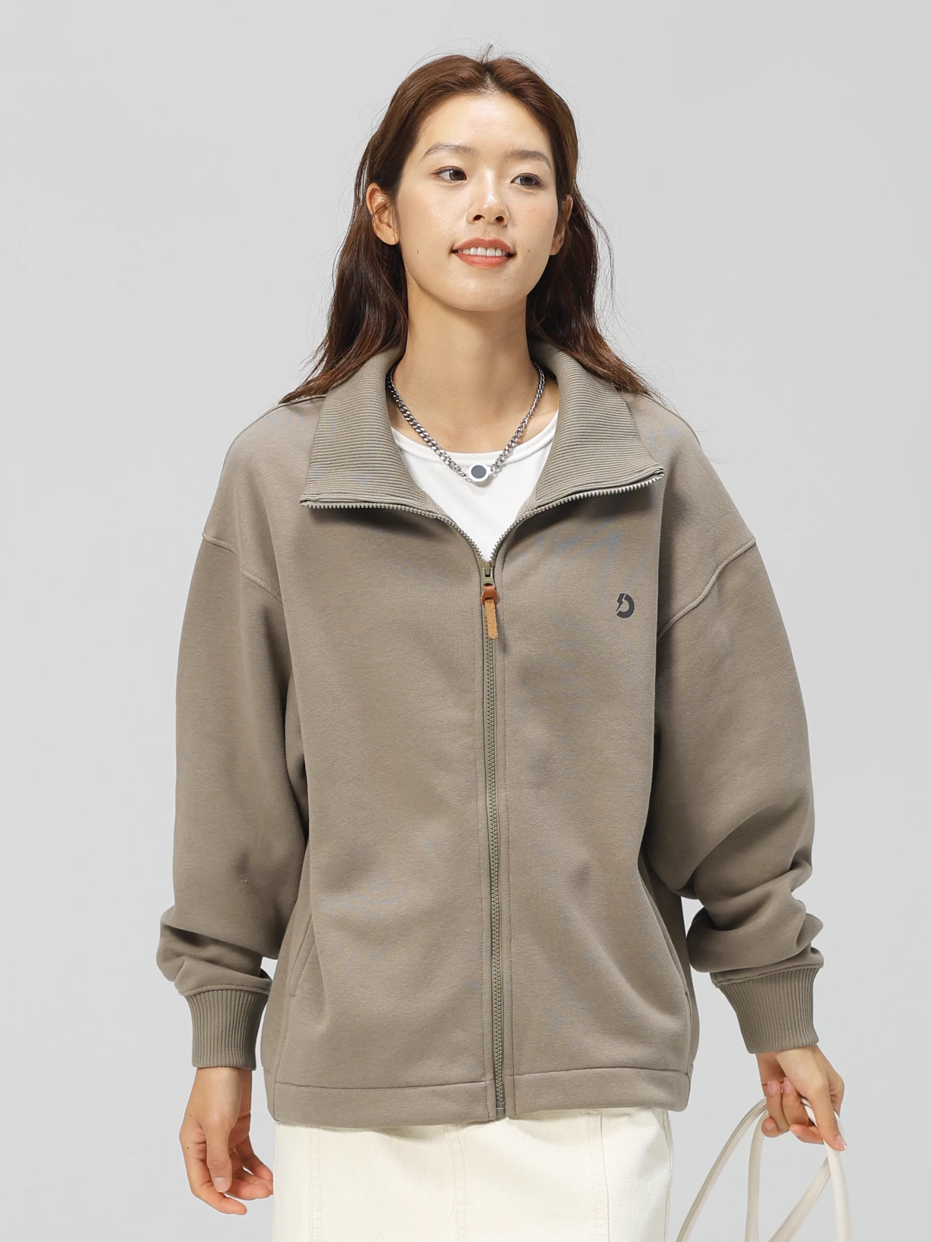 Causal Jogger Set - Image 6