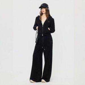 Women Fleece Winter Tracksuit - Image 6