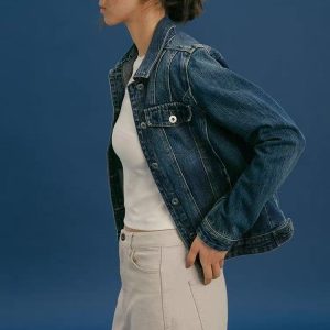 Women Fitted Denim Jacket - Image 6