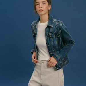 Women Fitted Denim Jacket - Image 7