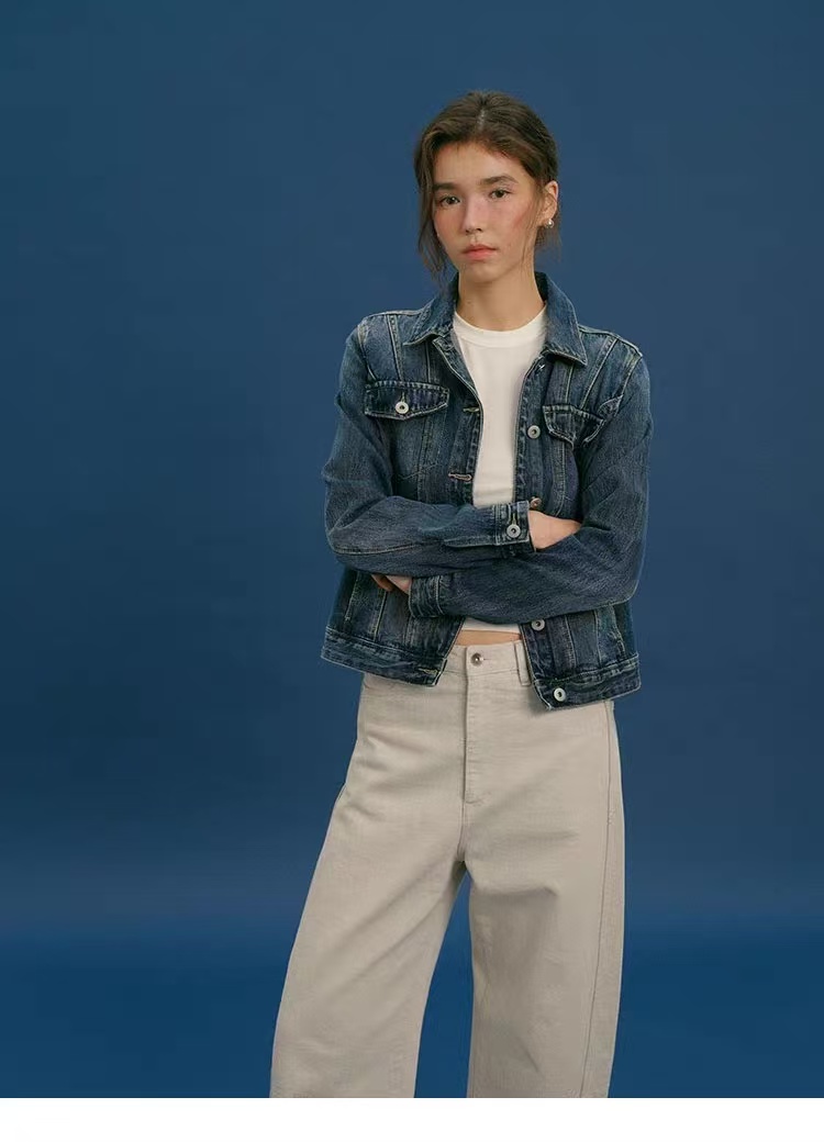 Women Fitted Denim Jacket - Image 4