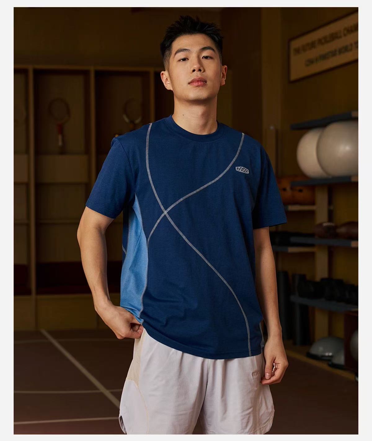 Sport Cool-feeling Fabric T-Shirt - Image 5