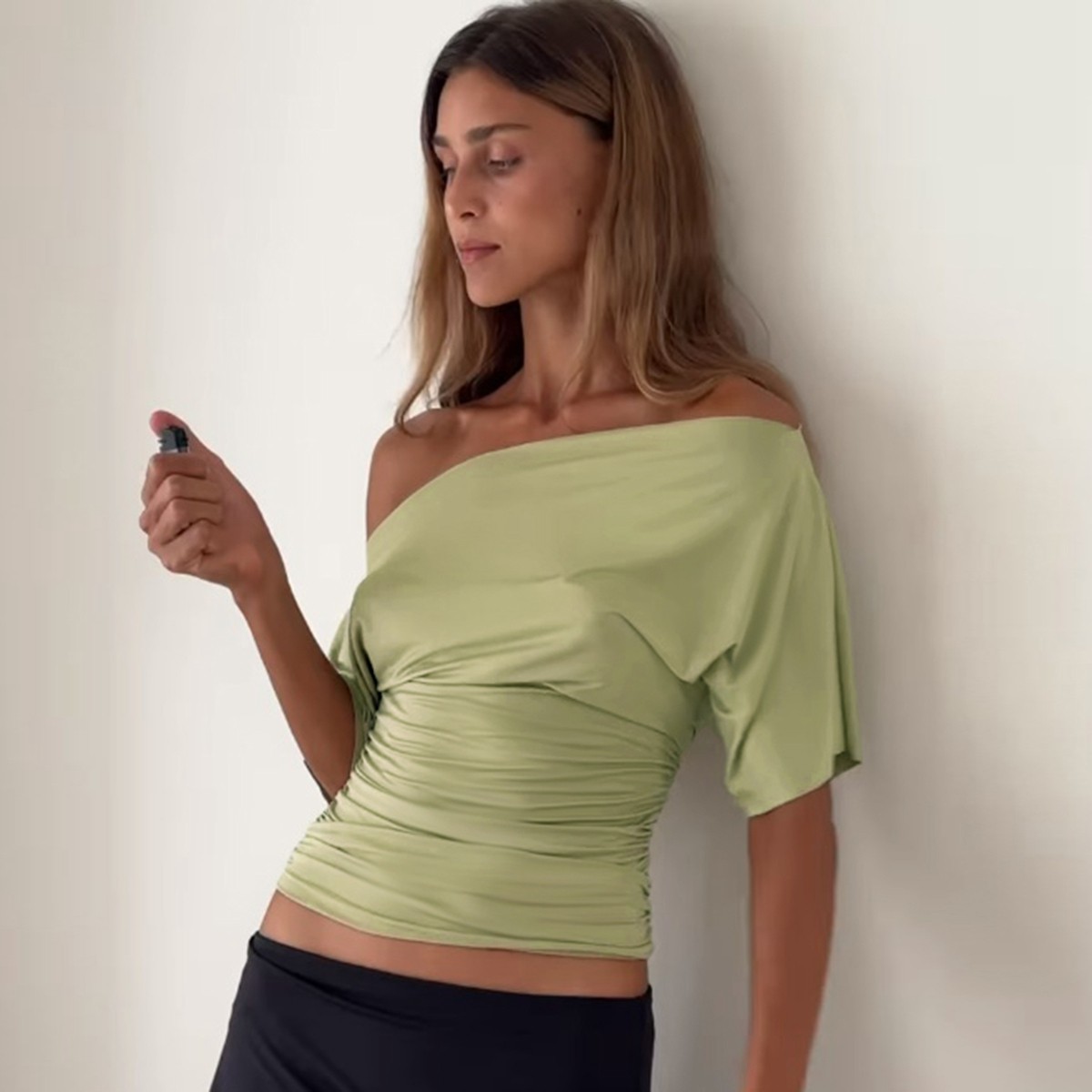 Solid Color Asymmetric Cropped T-shirt - Image 3