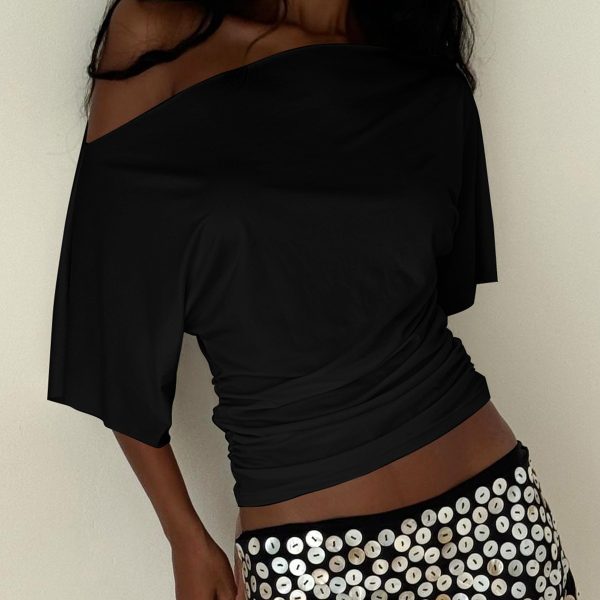 Solid Color Asymmetric Cropped T-shirt