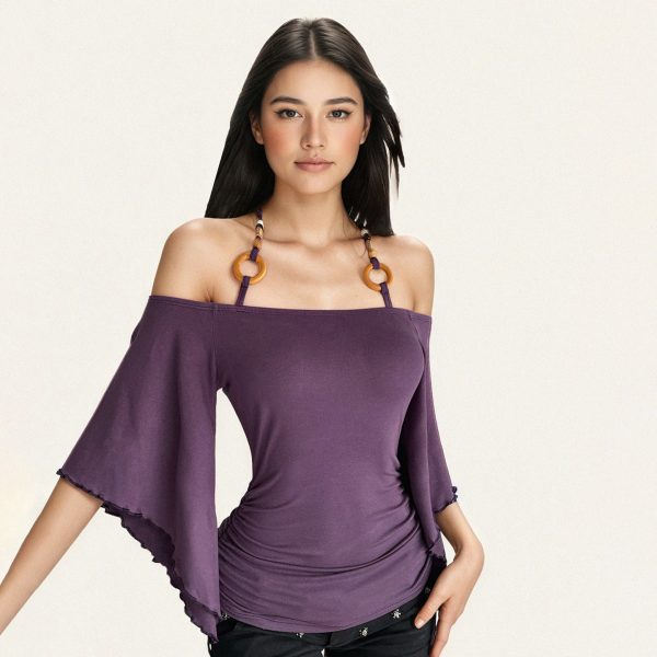 Off-the-Shoulder Batwing Sleeve T-shirt