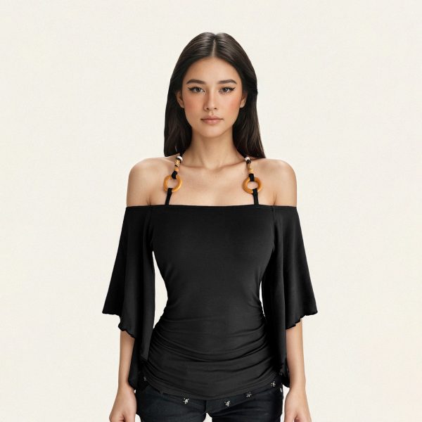 Off-the-Shoulder Batwing Sleeve T-shirt